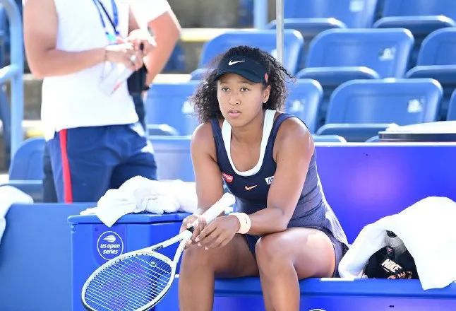 俱乐部及球 俱乐部及球